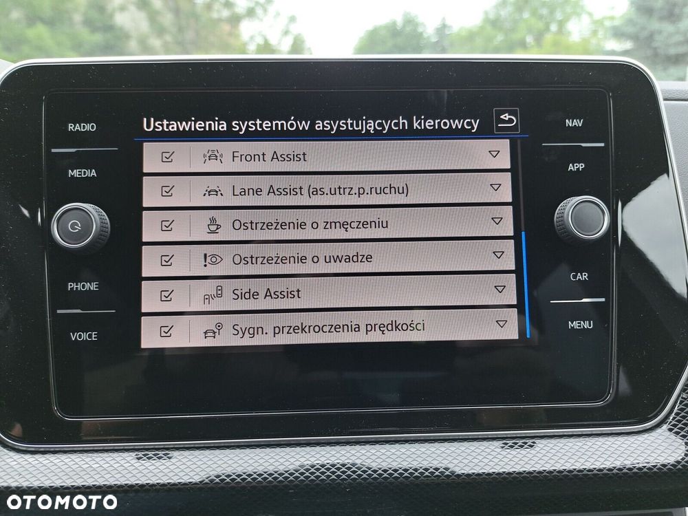 Volkswagen T-Cross - 37