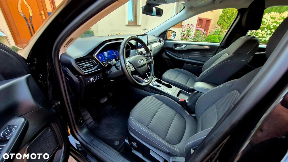 Ford Kuga - 18