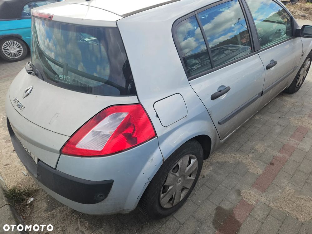 Renault Megane 1.6 Confort Authentique - 4