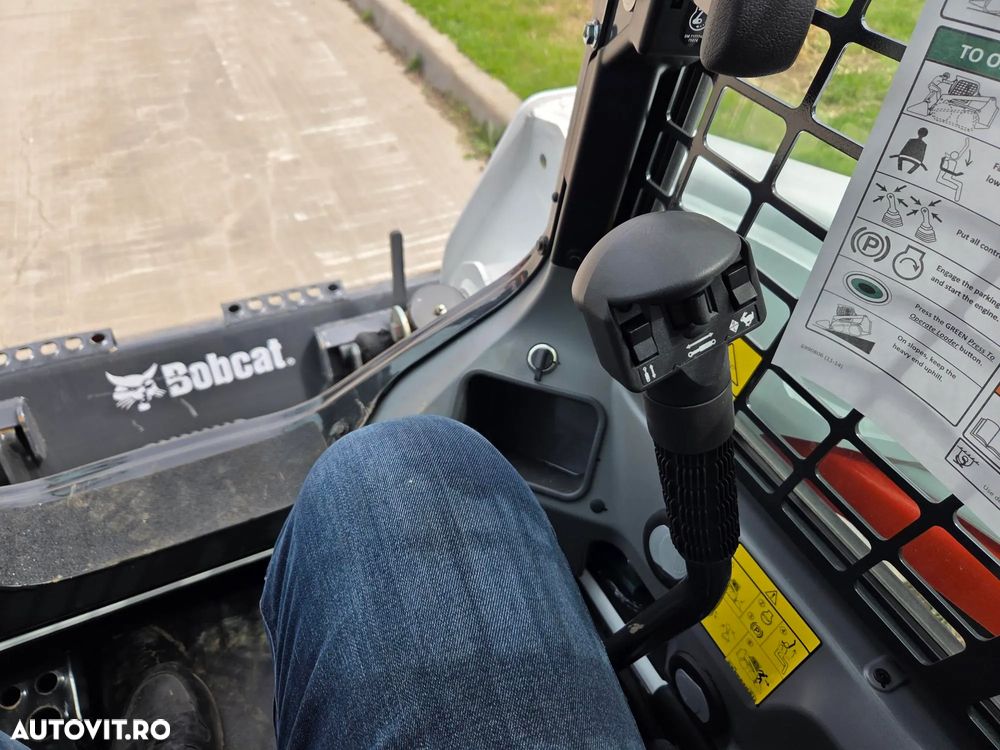 Bobcat S510, NOU 2025, ridica 810kg la 2,7t, ANVELOPE PLINE, Aer conditionat, usa cabina, motor Kubota 50CP, sist hidraulic suplimentar, cupa 1mc, furci, posibilitate leasing 5 ani-PROMOTIE 41.900 EUR+Tva - 17