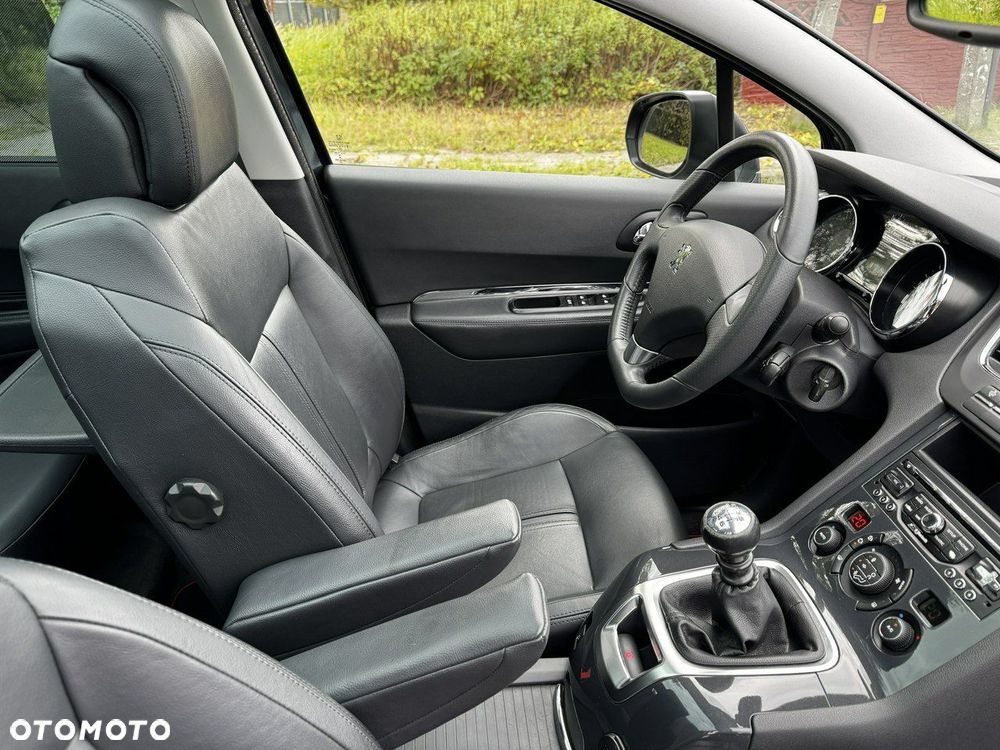 Peugeot 5008 HDI FAP 150 Premium - 15