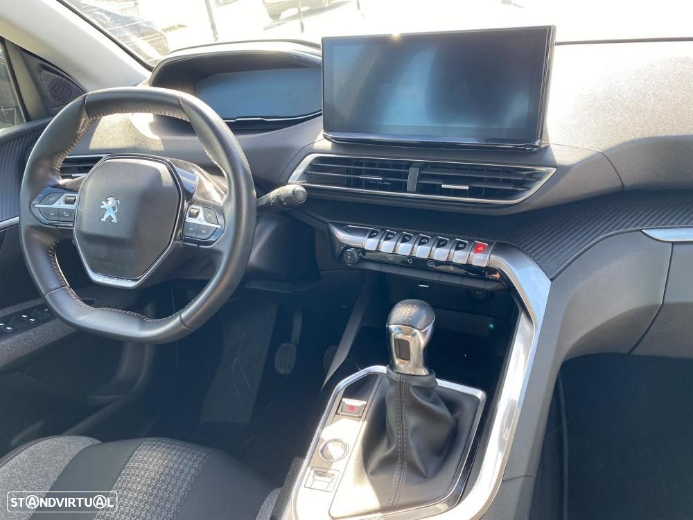 Peugeot 5008 2021 photo 5