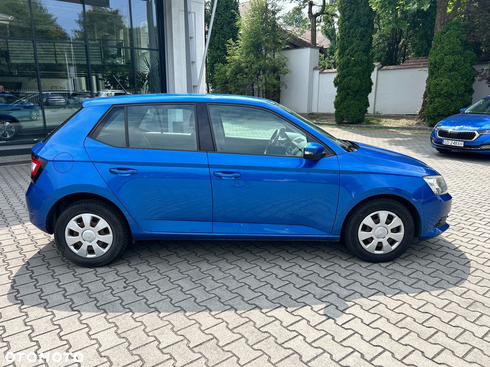 Skoda Fabia 1.2 TSI Active - 2