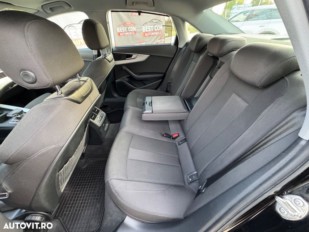 Audi A4 Limuzina 40 TDI S tronic quattro sport - 17