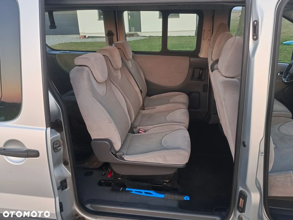 Citroën Jumpy Combi - 12