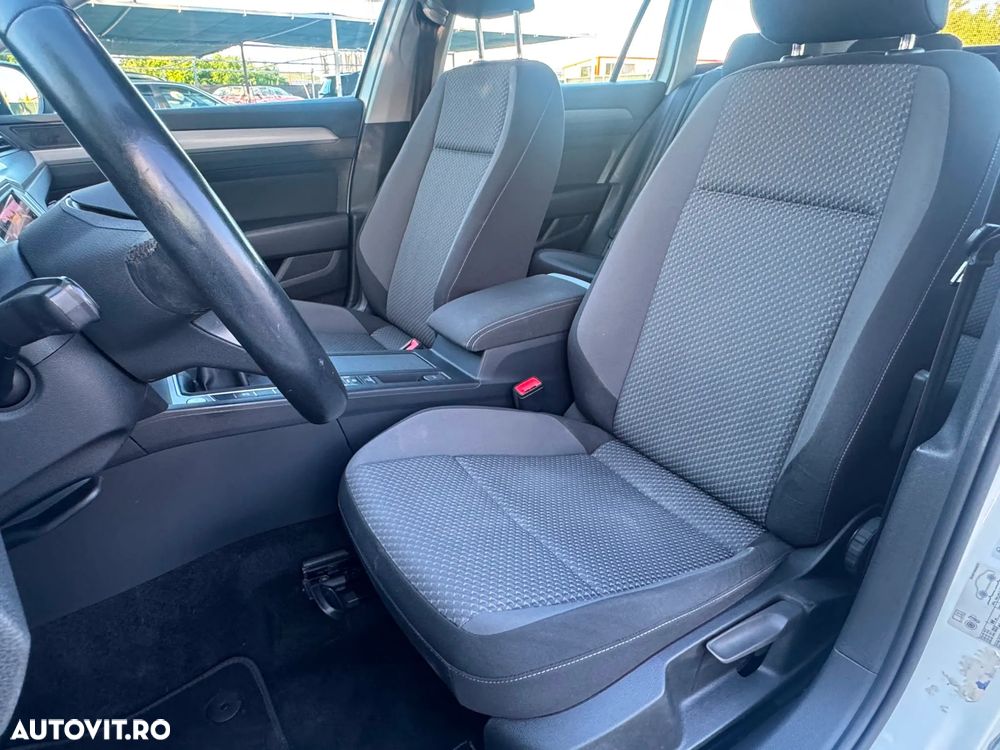 Volkswagen Passat 2.0 TDI SCR Business - 21