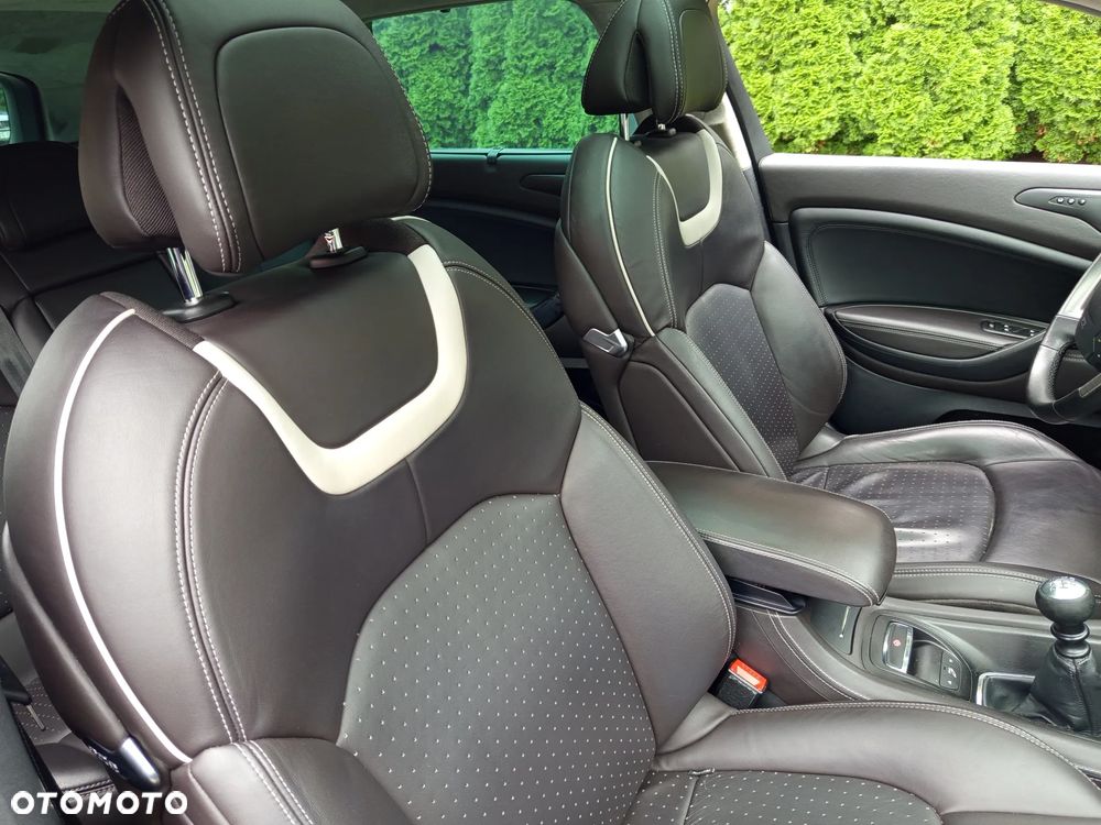 Citroën C5 2.2 HDi Exclusive - 10