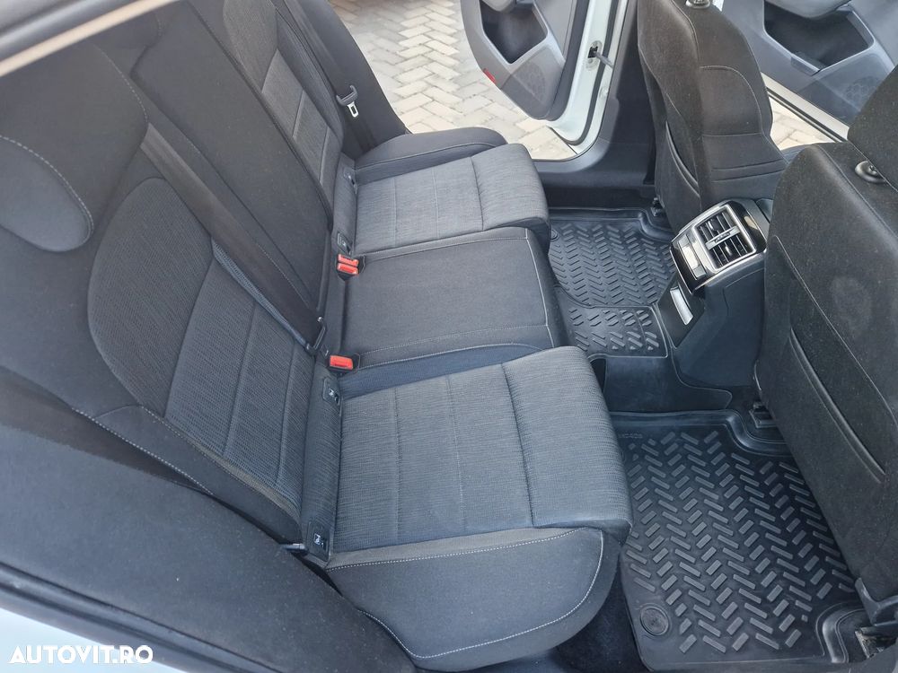 Skoda Superb 2.0 TDI Ambition - 7