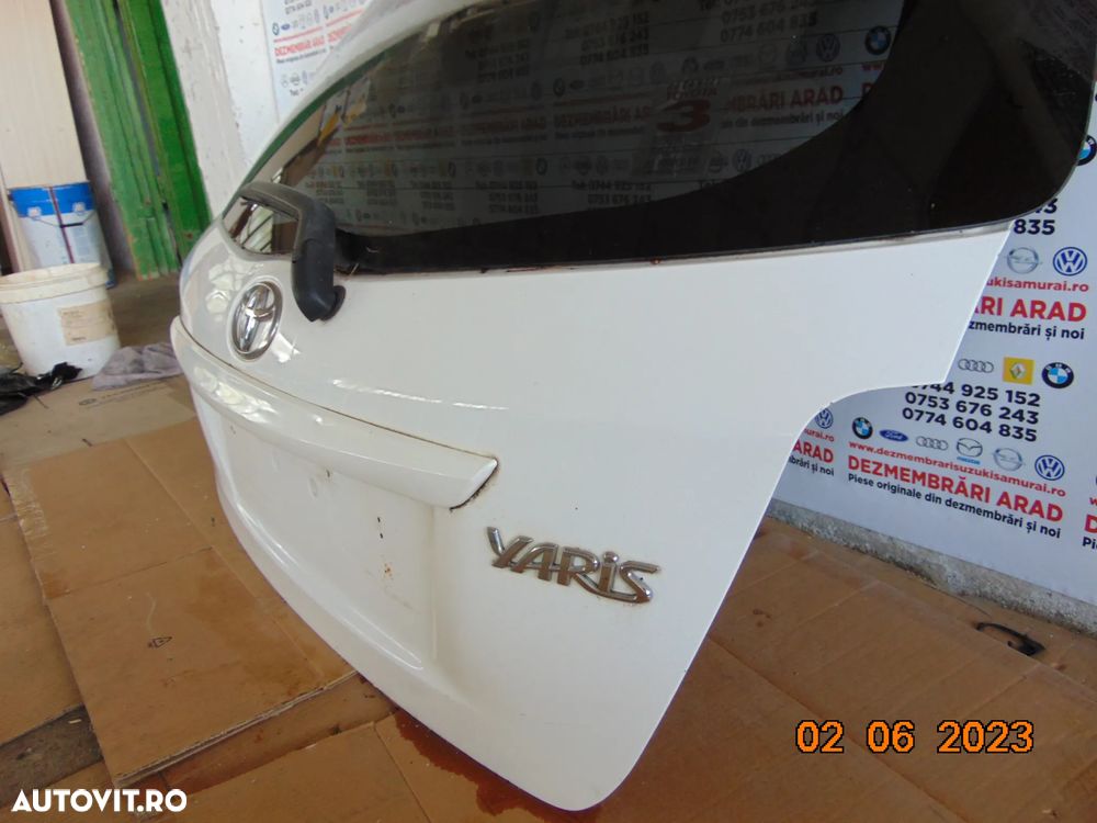 ornament haion Toyota |yaris 2012-2020 maner deschidere buton haion yaris 3 p13 dezmembrez - 2
