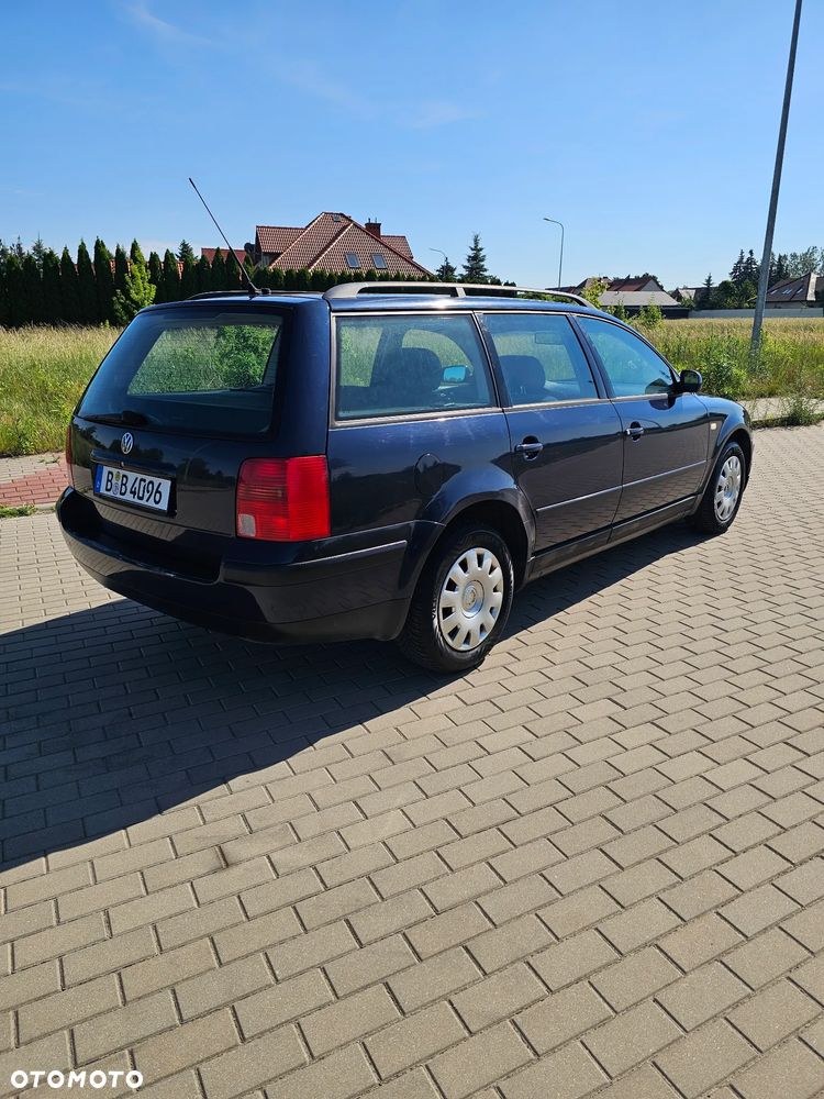 Volkswagen Passat - 6