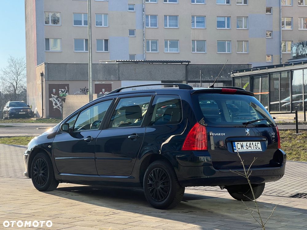 Peugeot 307 HDi 110 Premium - 5