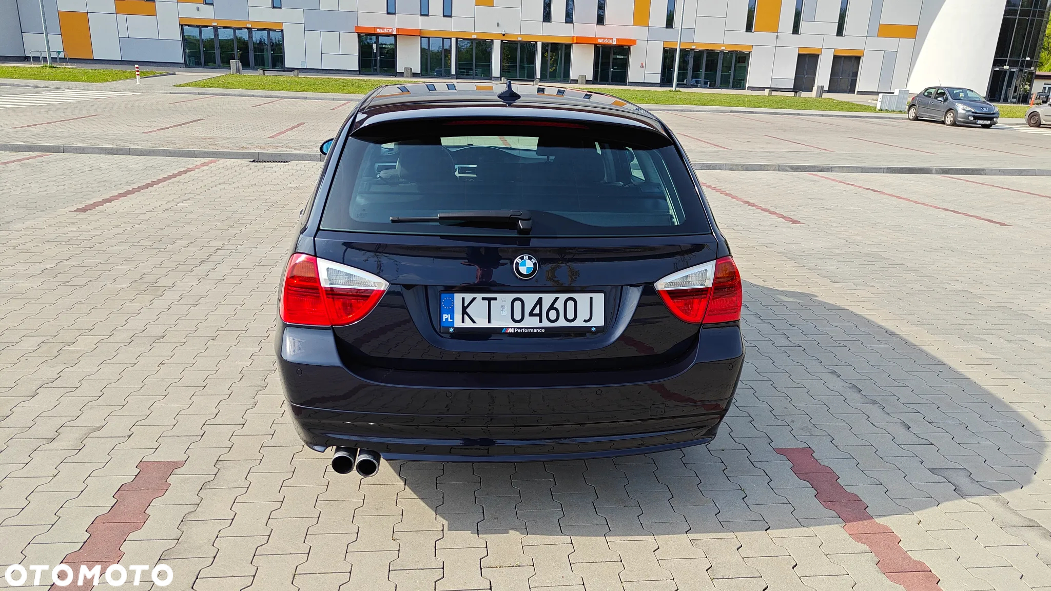 BMW Seria 3 330xi - 19