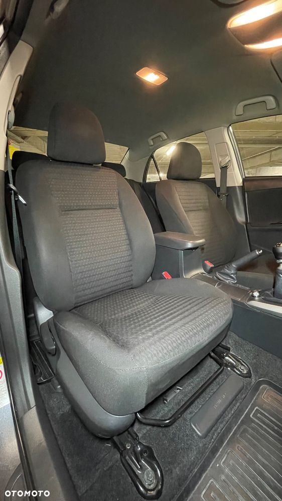 Toyota Corolla 1.6 Active - 9