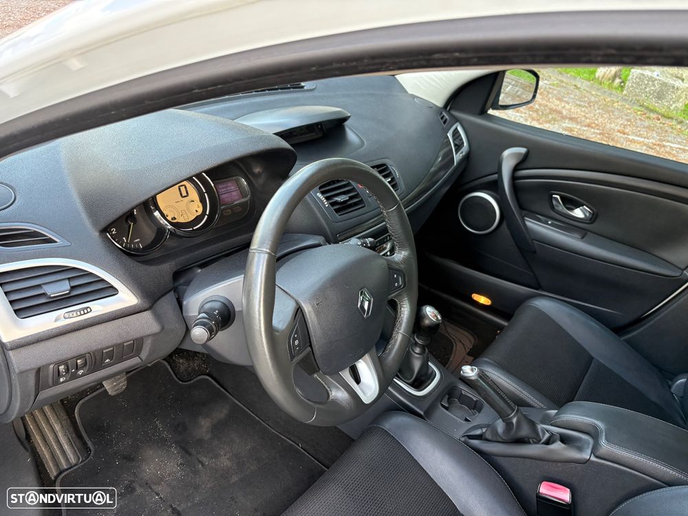 Renault Mégane Break 1.5 dCi Dynamique S - 5