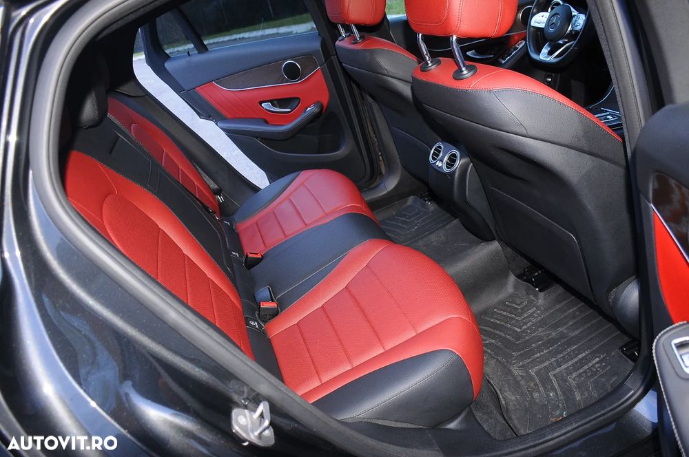 Mercedes-Benz GLC Coupe 300 4Matic 9G-TRONIC Exclusive - 8