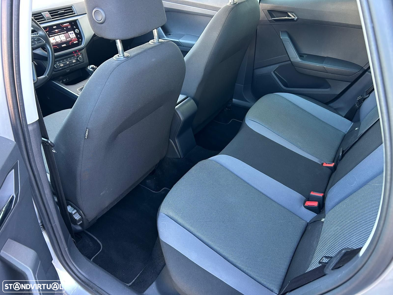 SEAT Arona 1.6 TDI Style - 10