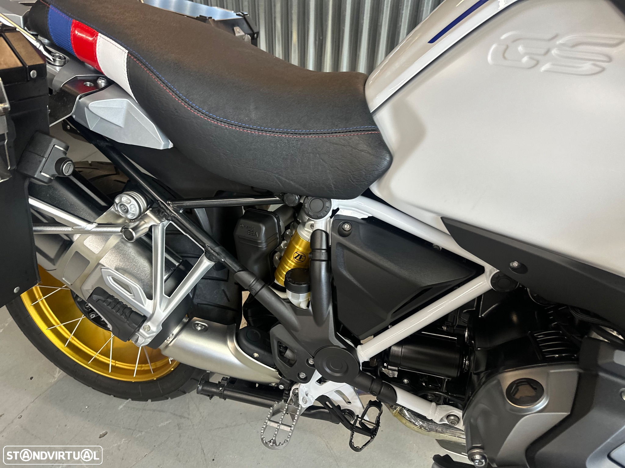 BMW R 1250 GS Rallye - 15