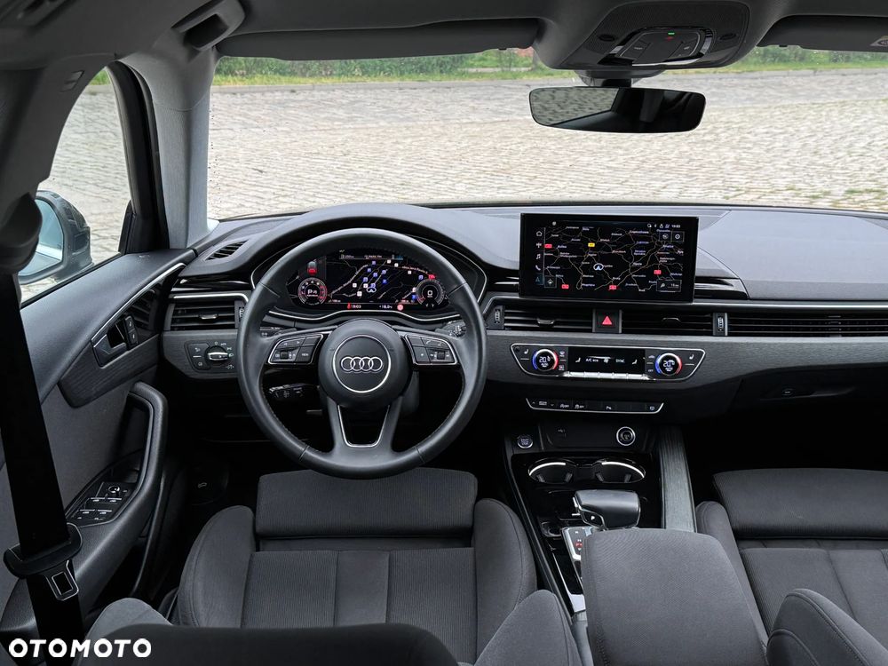 Audi A4 Avant 35 TFSI Sport S tronic - 2