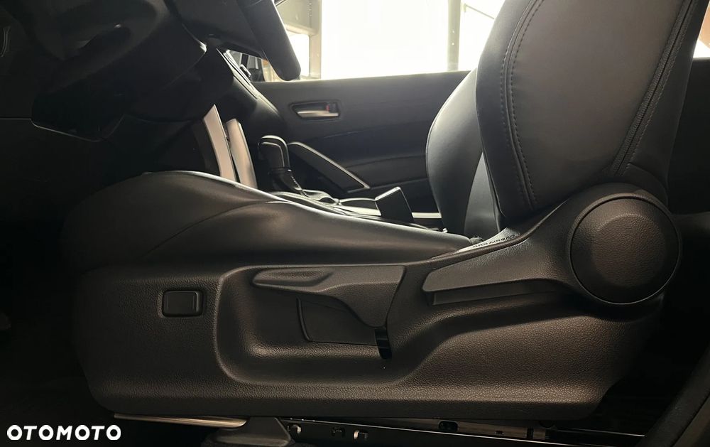 Toyota Corolla Cross 2.0 Hybrid Executive - 21