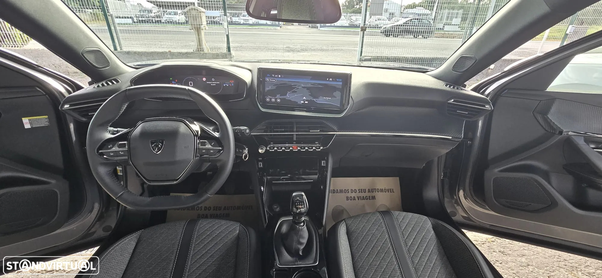 Peugeot 2008 PureTech 100 Allure - 27