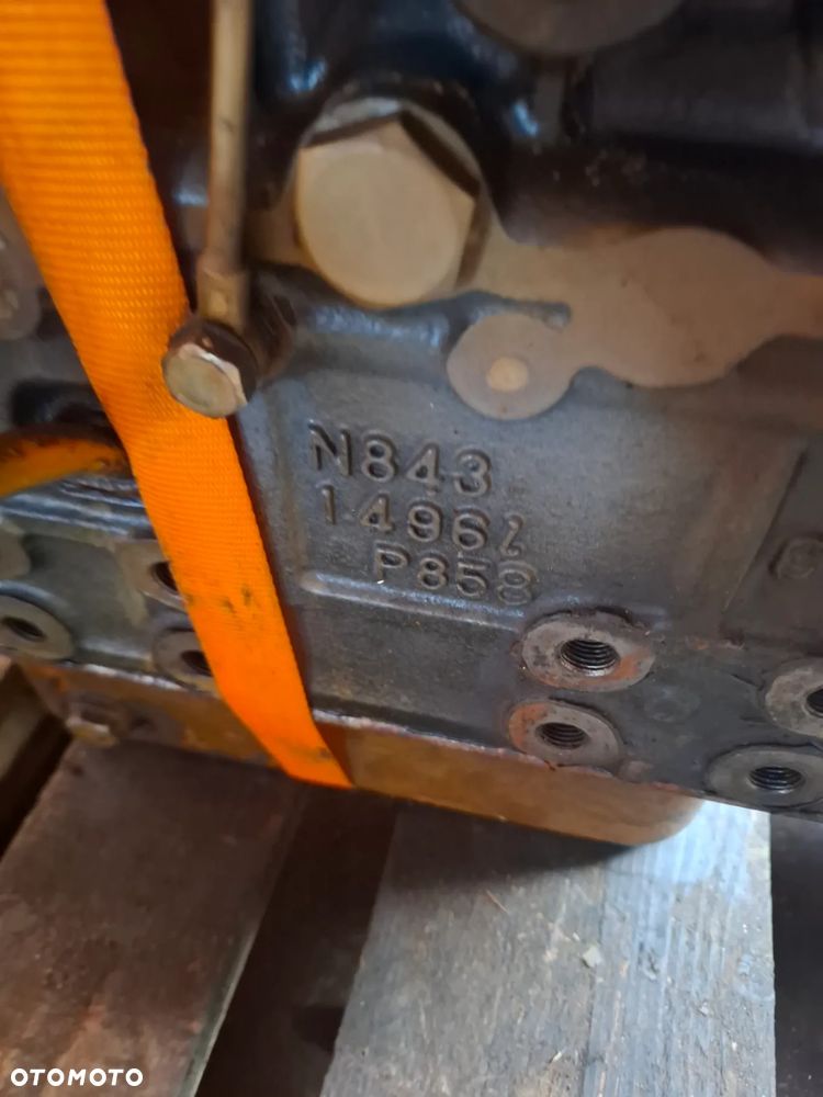 Silnik perkins 3 cylindrowy N 843 - 4