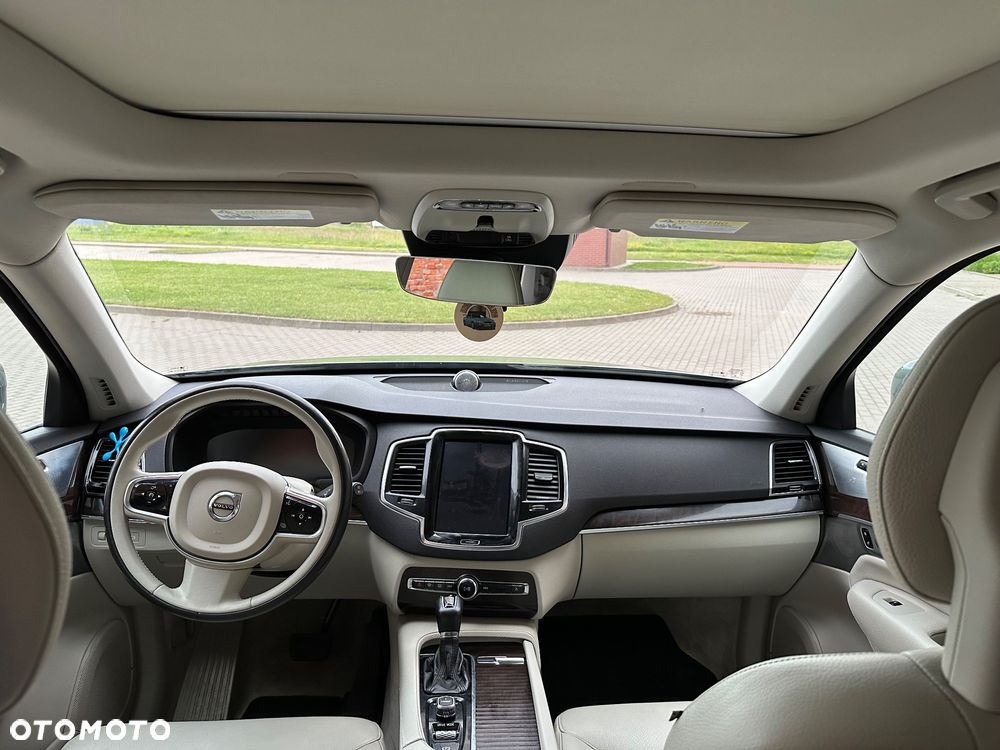 Volvo XC 90 T6 AWD Momentum 7os - 11