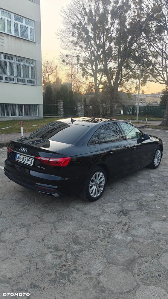 Audi A4 Limousine 35 TFSI S tronic - 4