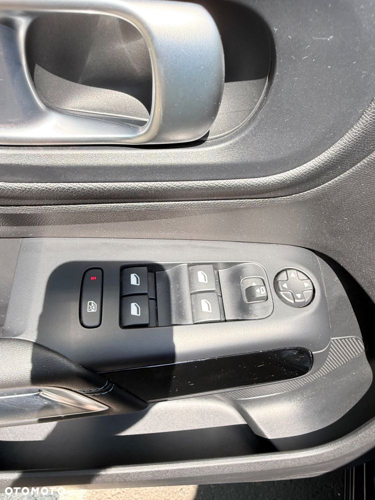 Citroën C5 Aircross 1.6 PHEV 225 Shine EAT8 - 24