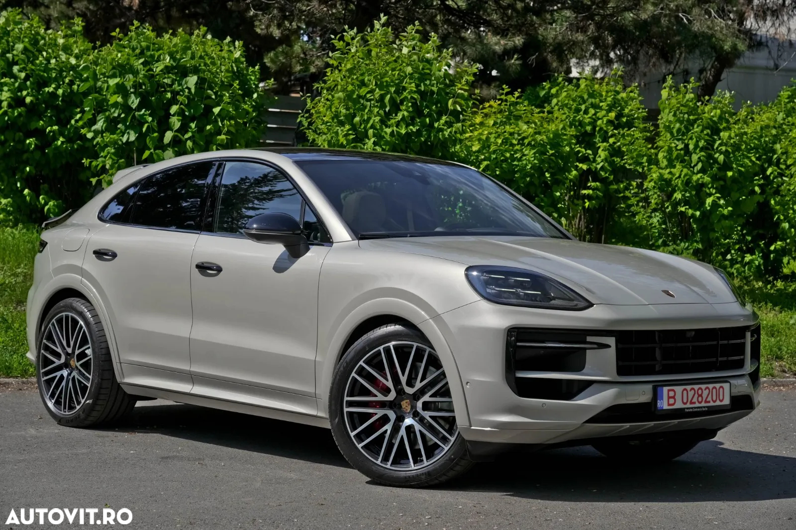 Porsche Cayenne Coupe - 4