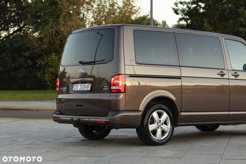 Volkswagen Multivan - 18