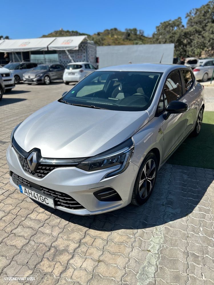 Renault Clio 1.0 TCe Limited Bi-Fuel - 4
