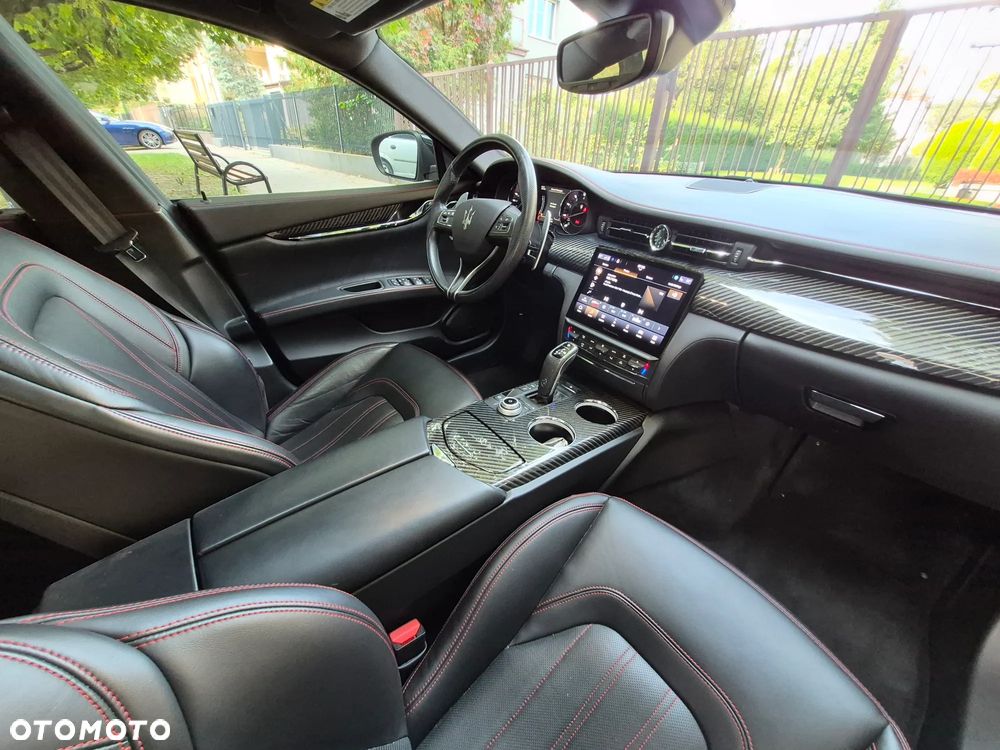 Maserati Quattroporte Modena - 11