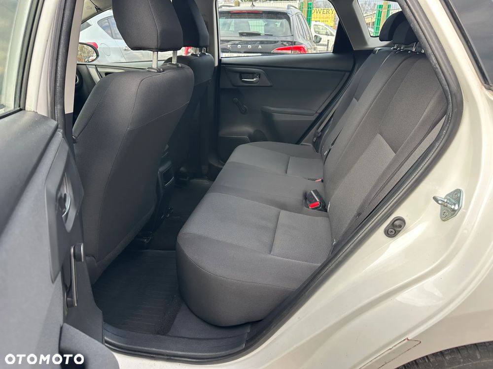 Toyota Auris - 20