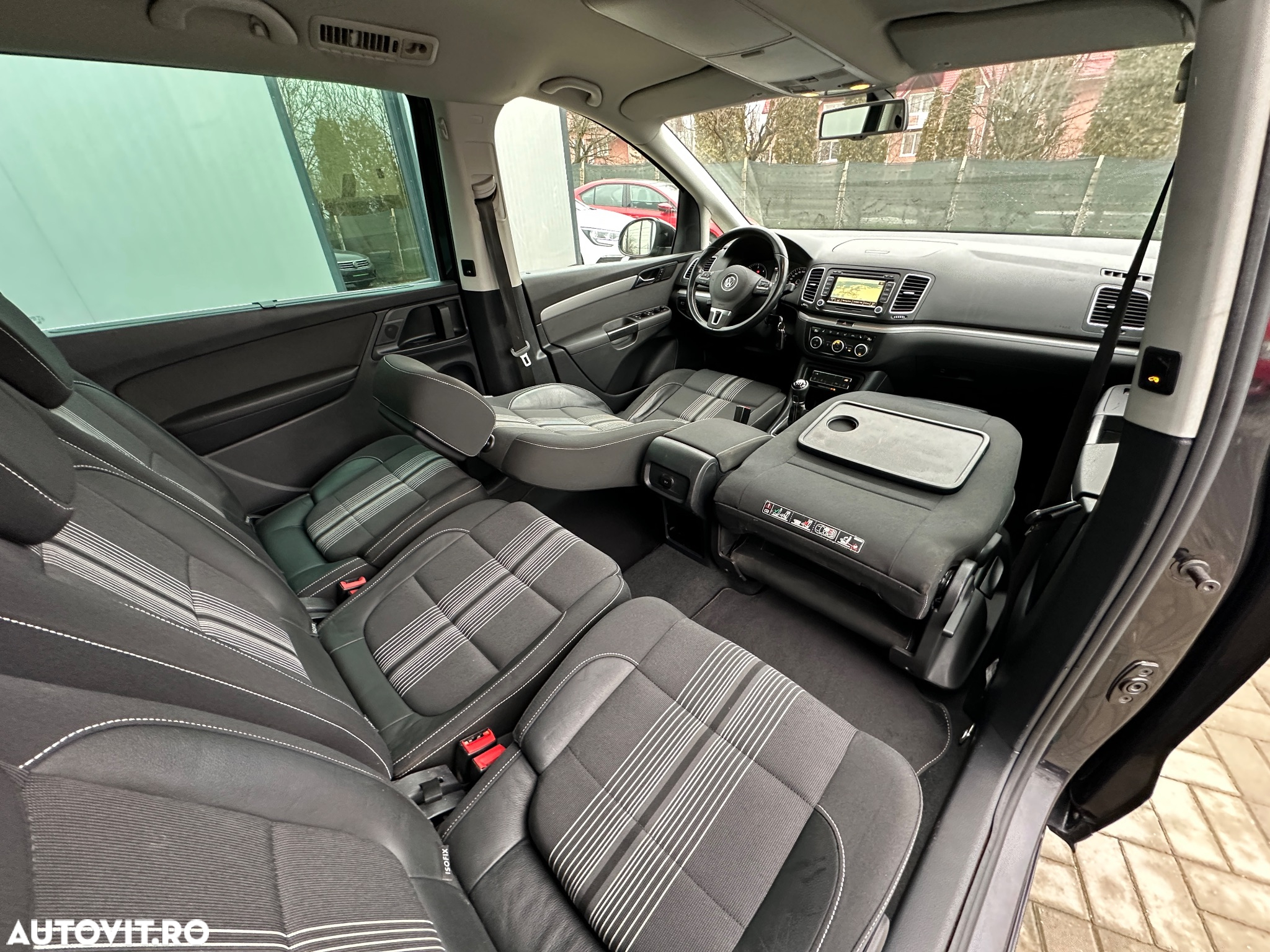 Volkswagen Sharan 2.0 TDI Blue Motion Match - 24