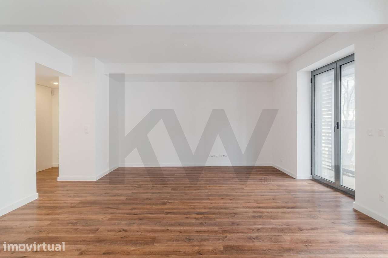 Apartamento T2,  6º andar , varanda na sala , varanda na Suite ,  1 lu - Grande imagem: 3/19