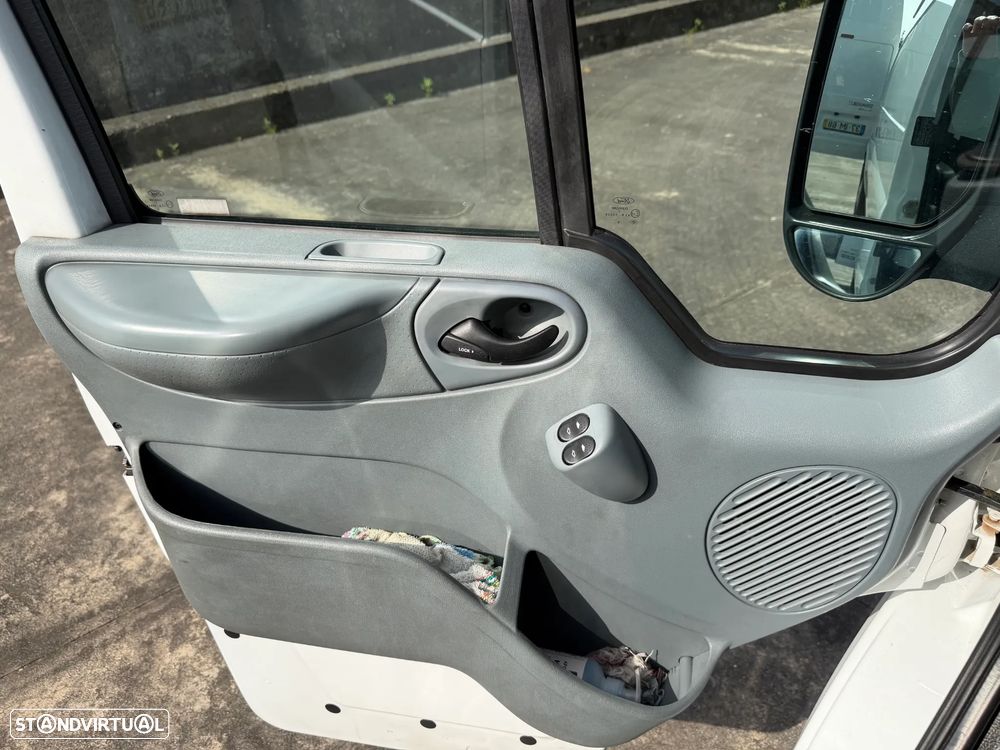 Ford TRANSIT 330L L4 2.2 140cv - 12
