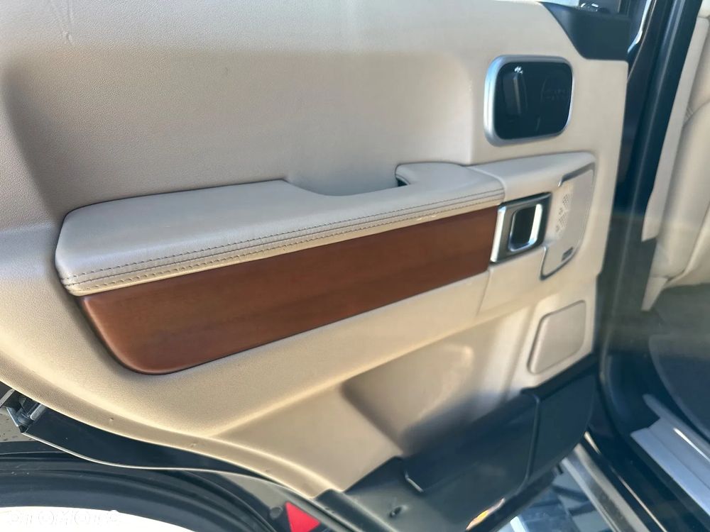 Land Rover Range Rover 4.4TD V8 Vogue - 27