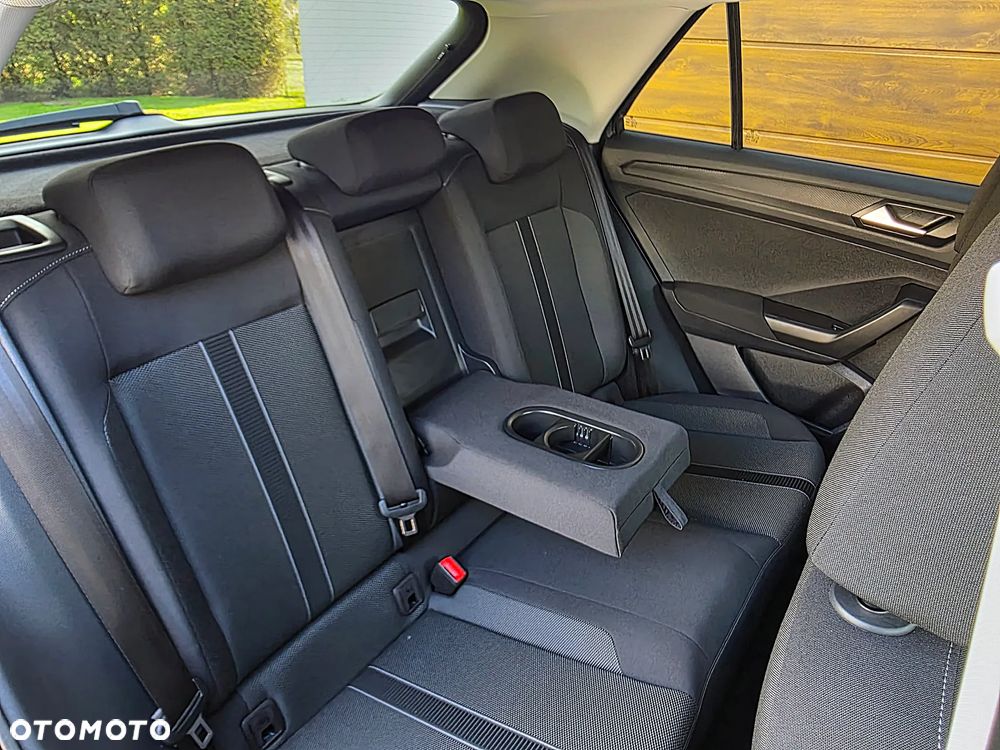 Volkswagen T-Roc 1.0 TSI United - 33