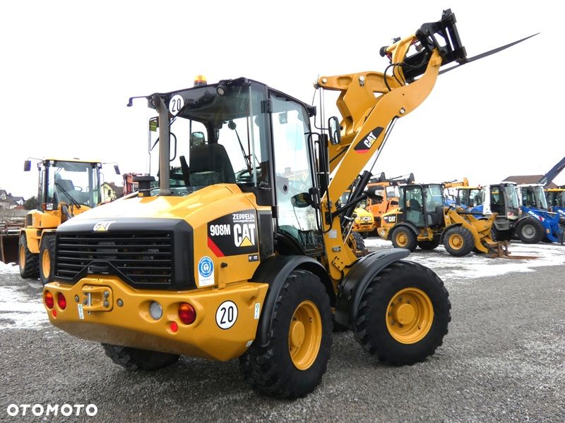 Caterpillar CAT 908M Z Niemiec / 3.372mtg po serwisie / Super Stan / - 40