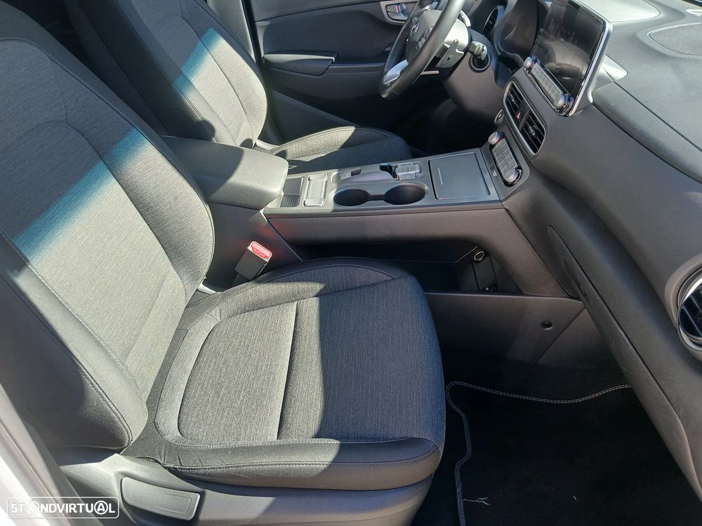 Hyundai Kauai - 14
