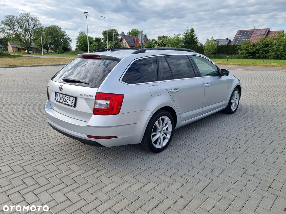 Skoda Octavia 1.4 TSI Style DSG - 5