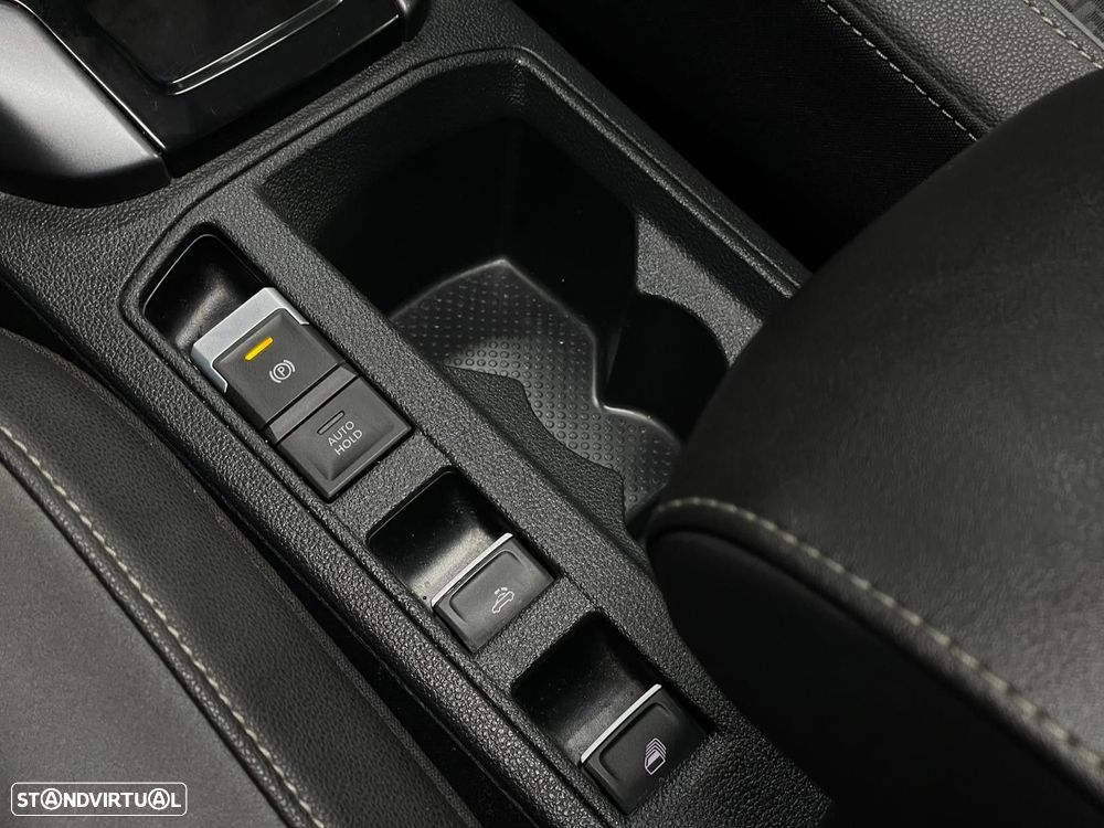 VW T-Roc Cabrio 1.5 TSI R-Line DSG - 24