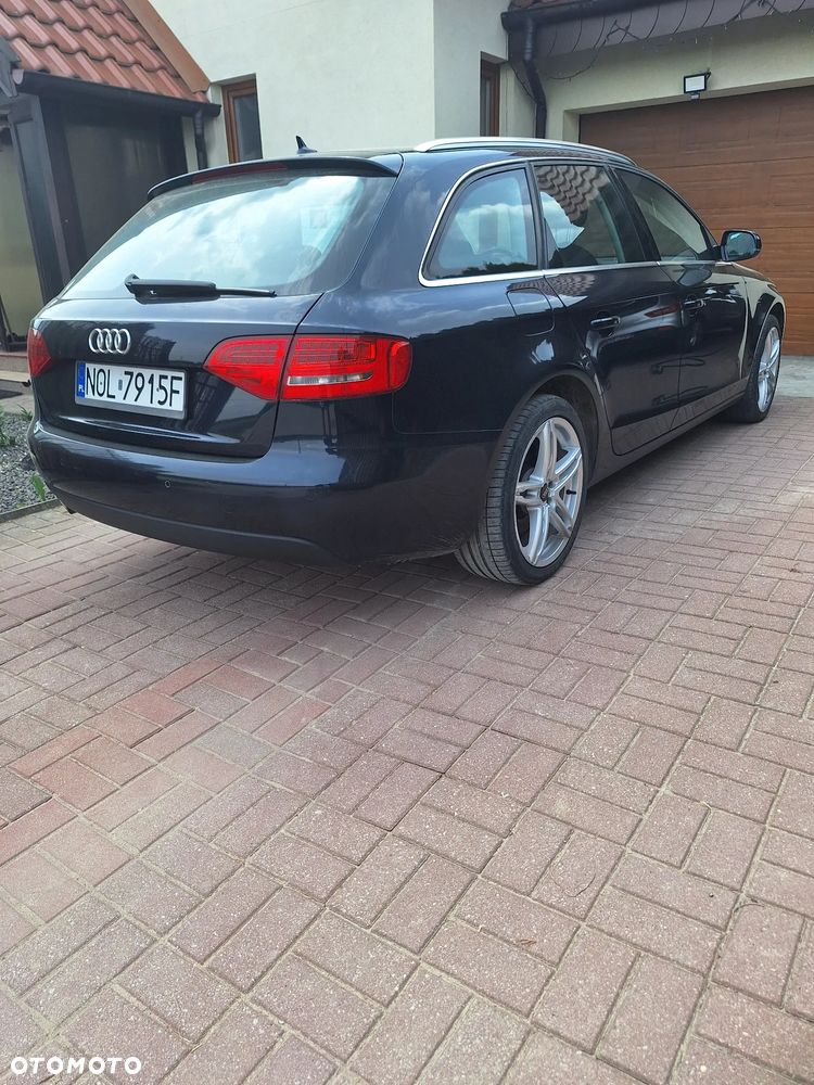 Audi A4 Avant 2.0 TDI DPF Ambition - 5