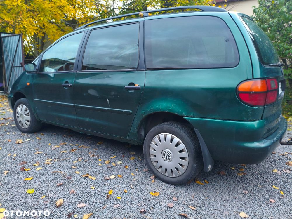 Volkswagen Sharan 1998 photo 4