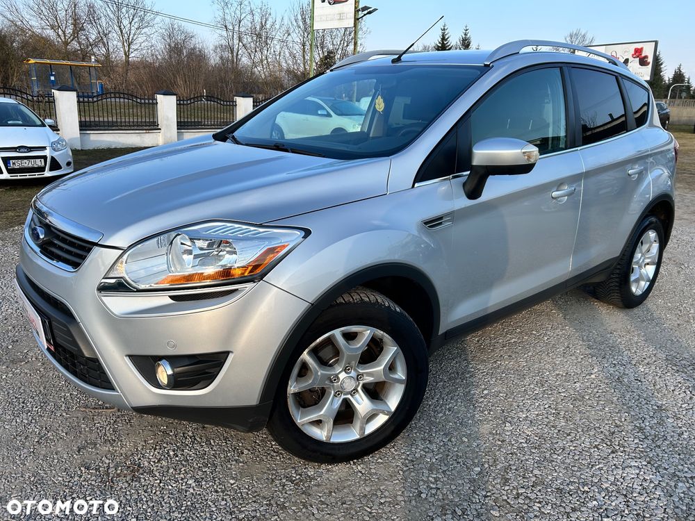 Ford Kuga 2.0 TDCi 2x4 Titanium - 24