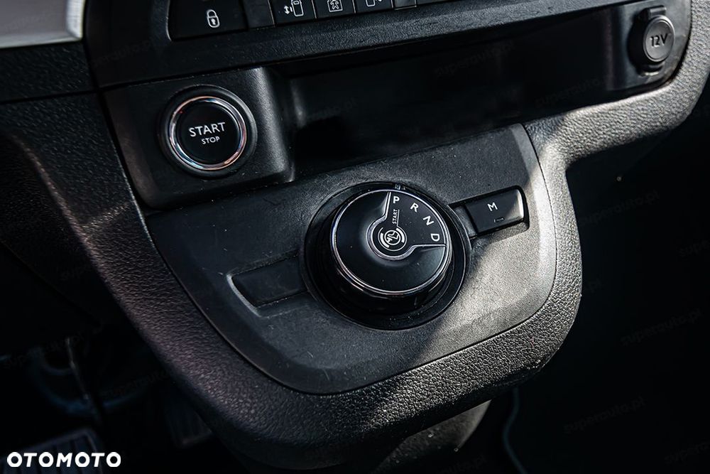 Peugeot Traveller - 30