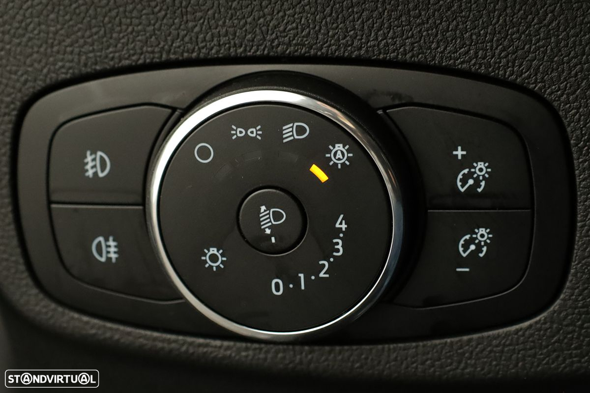 Ford Focus - 20