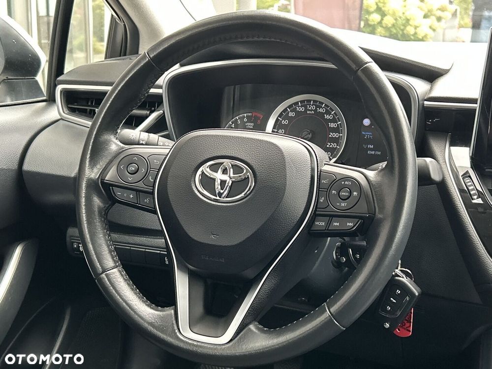 Toyota Corolla - 13