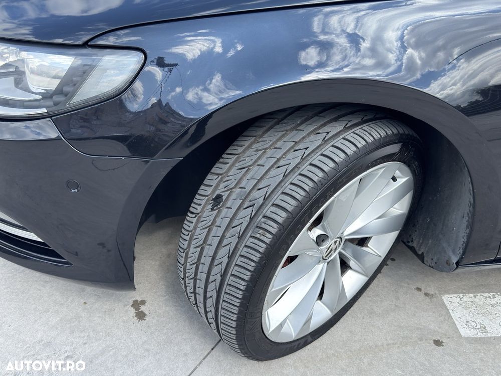 Volkswagen Passat CC 2.0 TDI BlueMotion Technology DSG Exclusive - 3