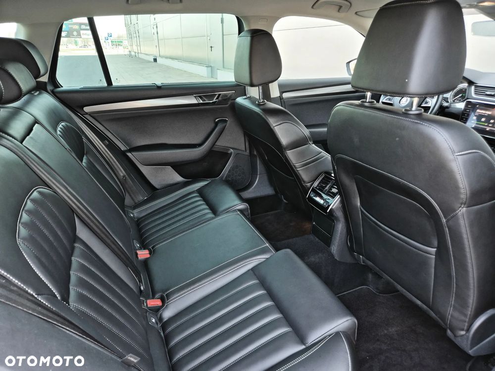 Skoda Superb 1.6 TDI Ambition DSG - 21